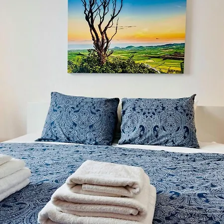 Casa Da Maresia By Pontanegraazores Hébergement de vacances