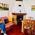 Casa Da Maresia By Pontanegraazores Сasa de vacaciones *