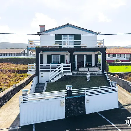 Semesterbostad Casa Da Maresia By Pontanegraazores Biscoitos (Terceira)